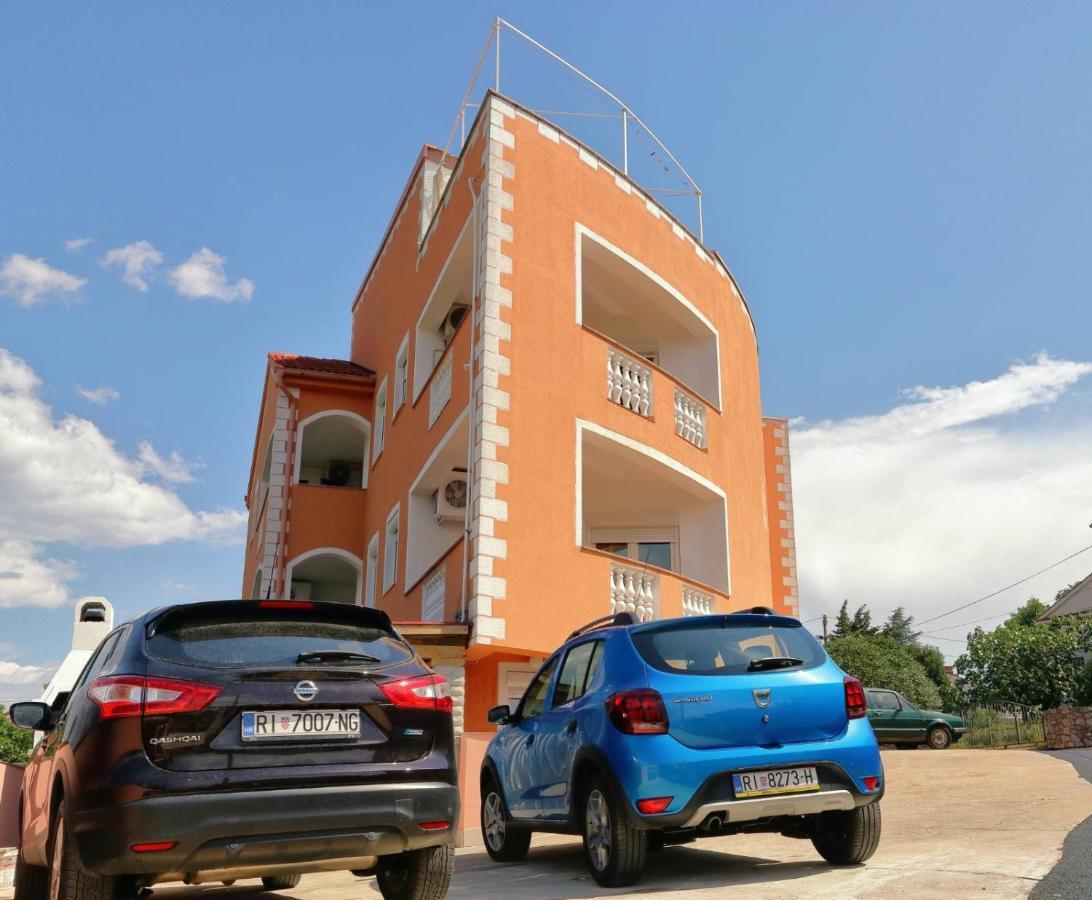 Apartments Vugica Silo Экстерьер фото