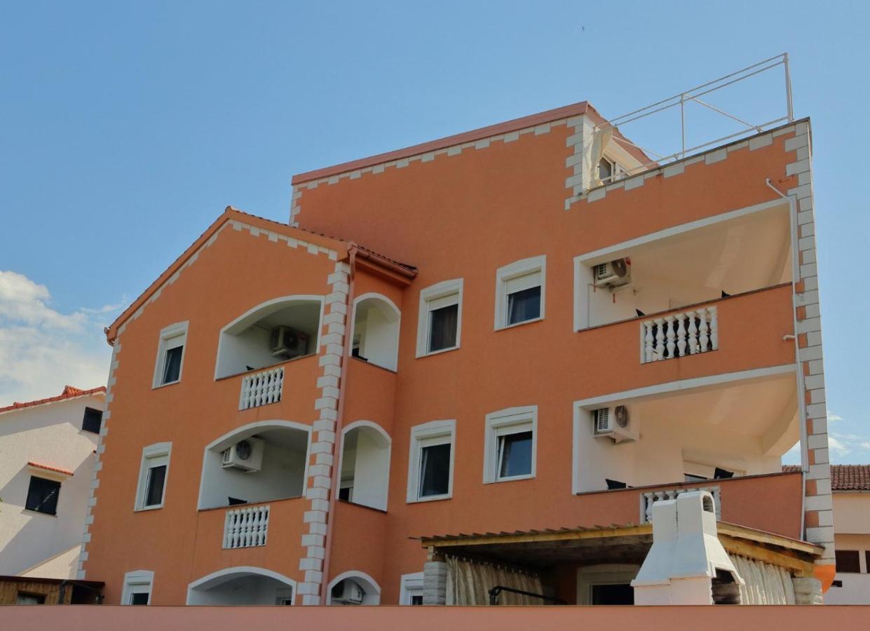 Apartments Vugica Silo Экстерьер фото